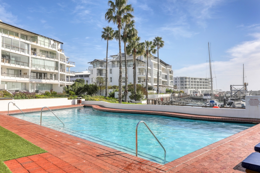 To Let 2 Bedroom Property for Rent in Mouille Point Western Cape